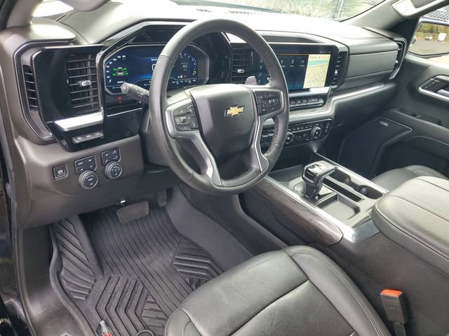Certified 2024 Chevrolet Silverado 1500 LTZ w/ LTZ Premium Package image 18