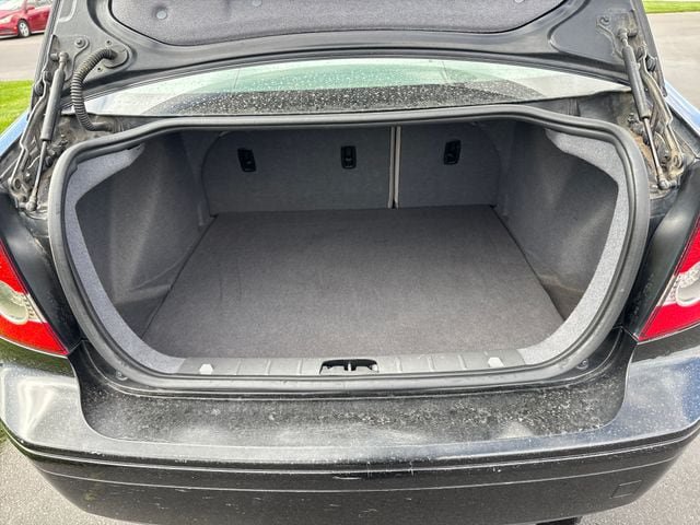 Used 2005 Volvo S40 2.4i FWD image 23