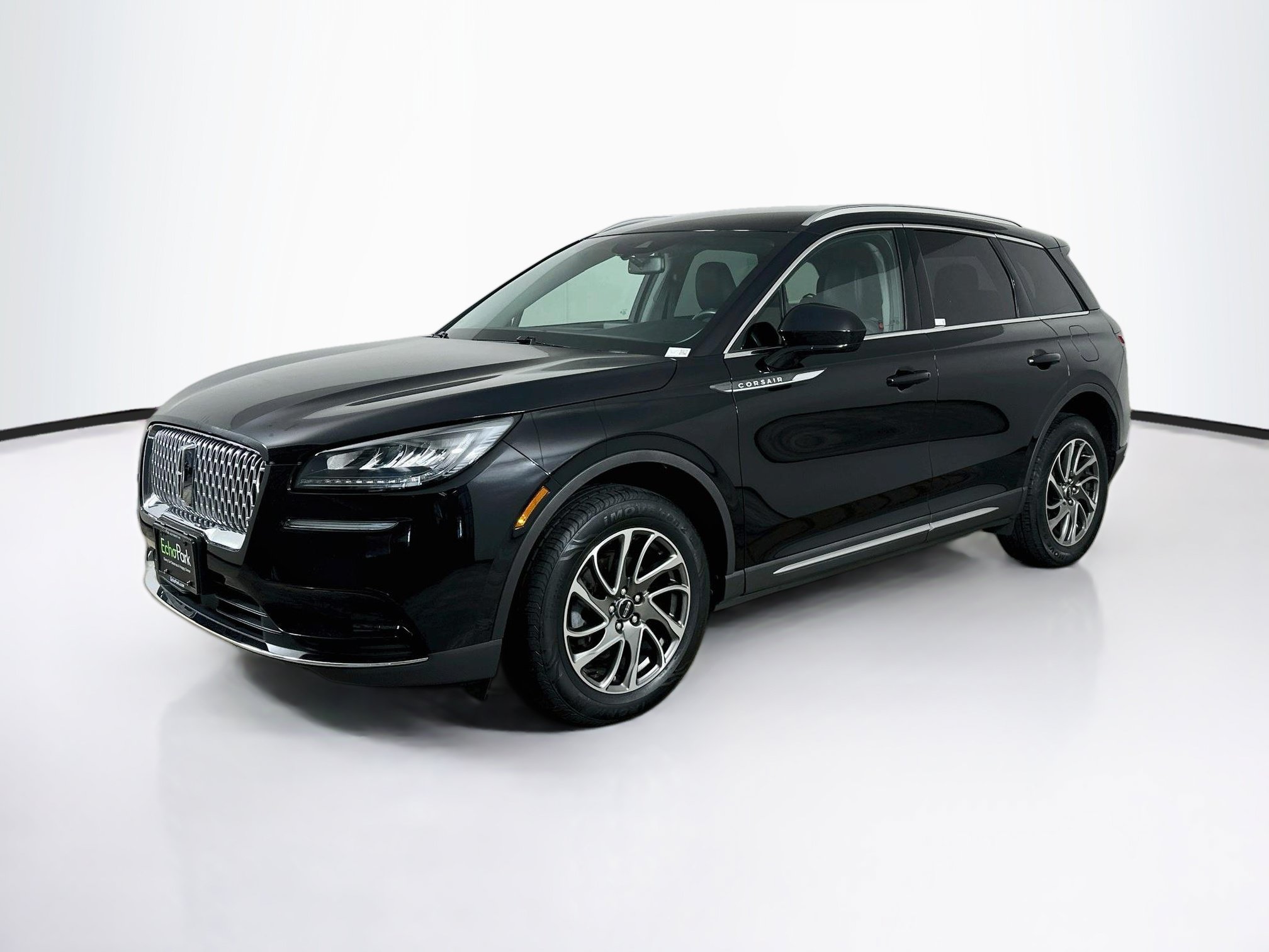 Used 2021 Lincoln Corsair AWD w/ Equipment Group 101A image 3