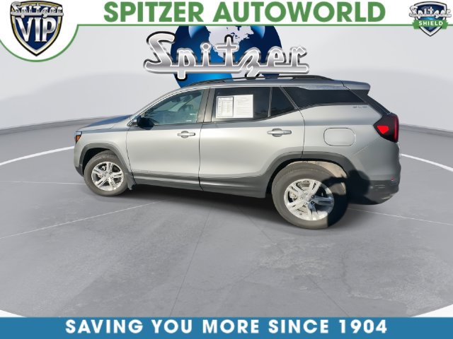Used 2024 GMC Terrain SLE w/ Driver Convenience Package AWD/4WD image 11