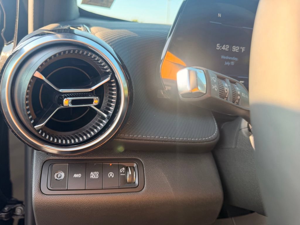New 2027 Chevrolet Equinox LT AWD/4WD image 12