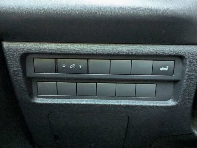 Used 2022 Mitsubishi Outlander SEL Black Edition image 25