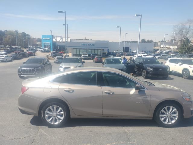 Used 2025 Chevrolet Malibu LT image 9