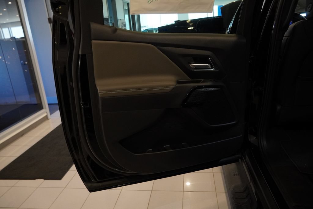 New 2026 Chevrolet Silverado EV Trail Boss AWD/4WD image 23