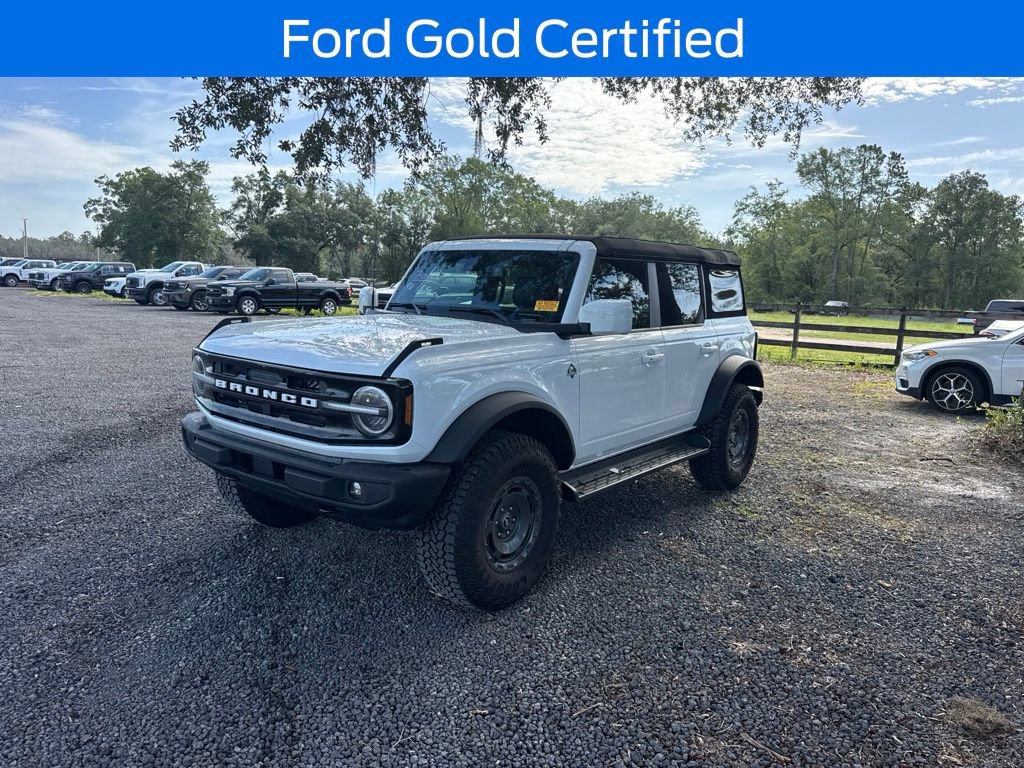 Used 2025 Ford Bronco Outer Banks w/ Sasquatch Package AWD/4WD image 1