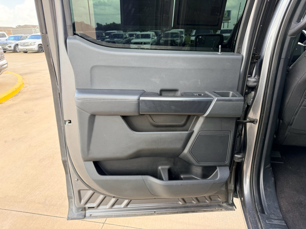 Used 2021 Ford F150 XL w/ STX Appearance Package RWD image 21