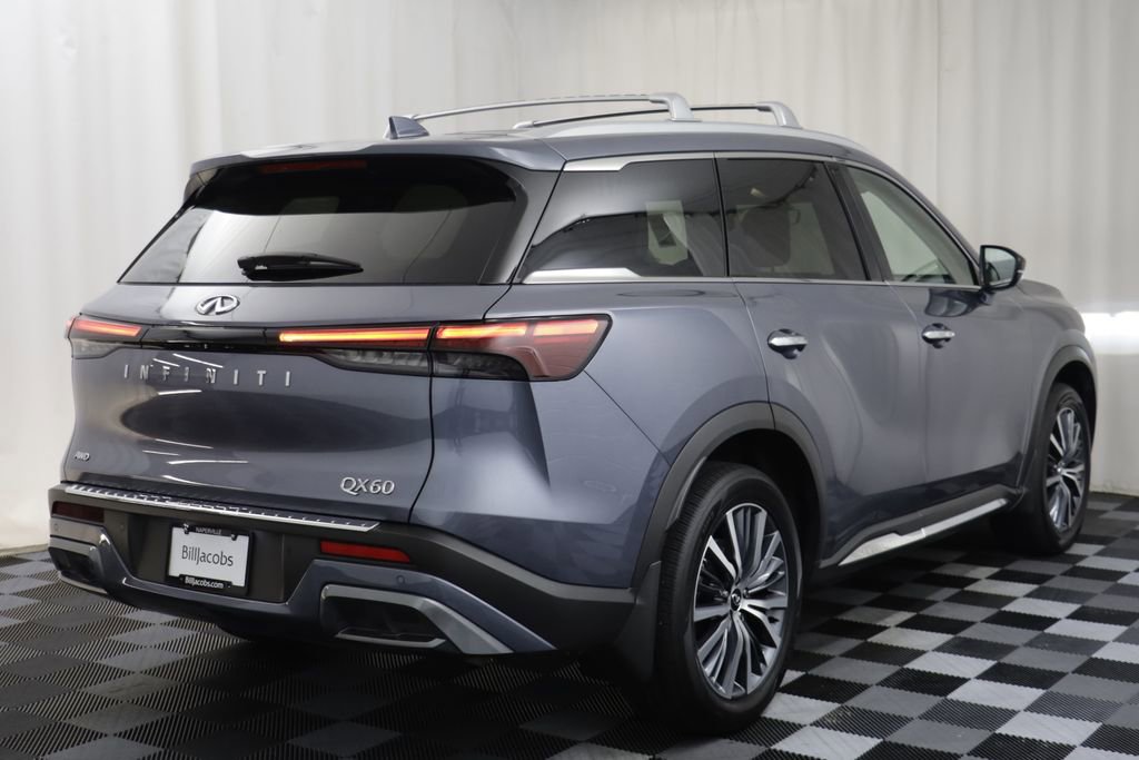 Used 2023 INFINITI QX60 Sensory w/ Cargo Package AWD/4WD image 18