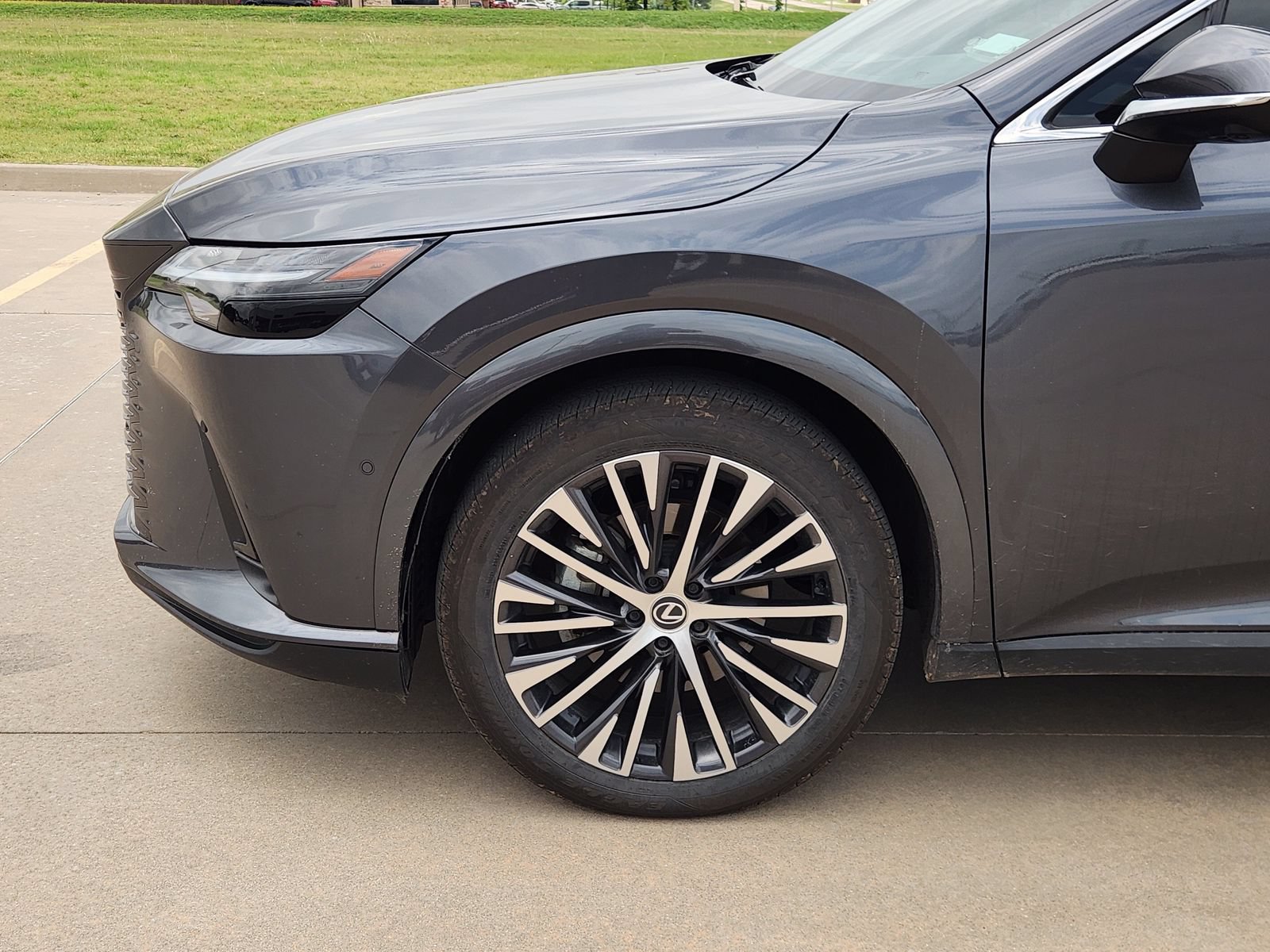 Used 2024 Lexus RX 350 Premium Plus w/ Convenience Package FWD image 9
