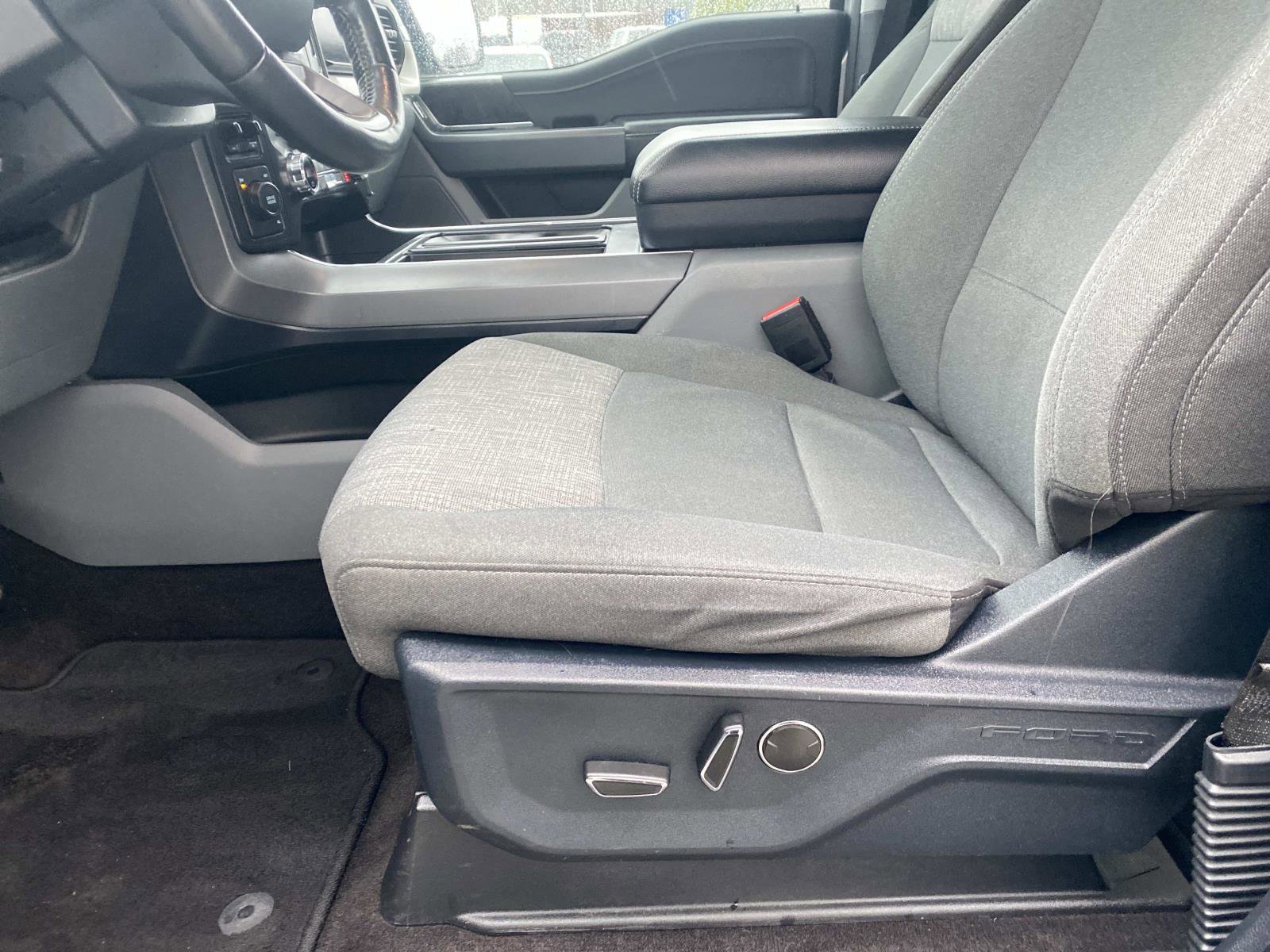 Used 2021 Ford F150 XLT w/ Equipment Group 302A High image 17