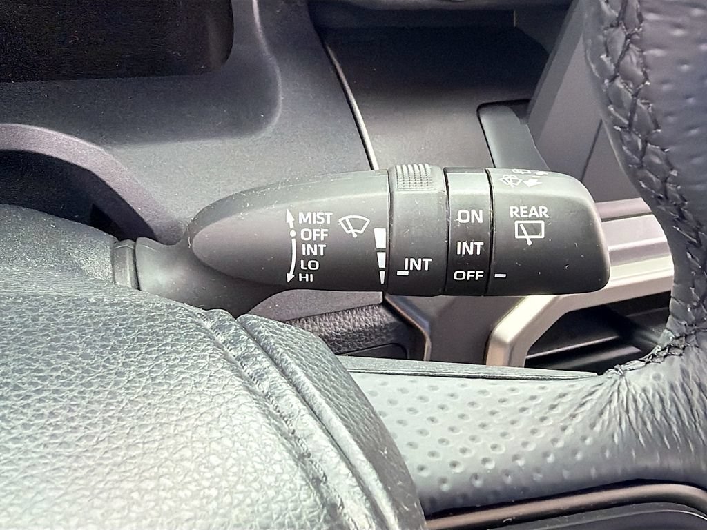 Used 2025 Toyota 4Runner SR5 RWD image 21