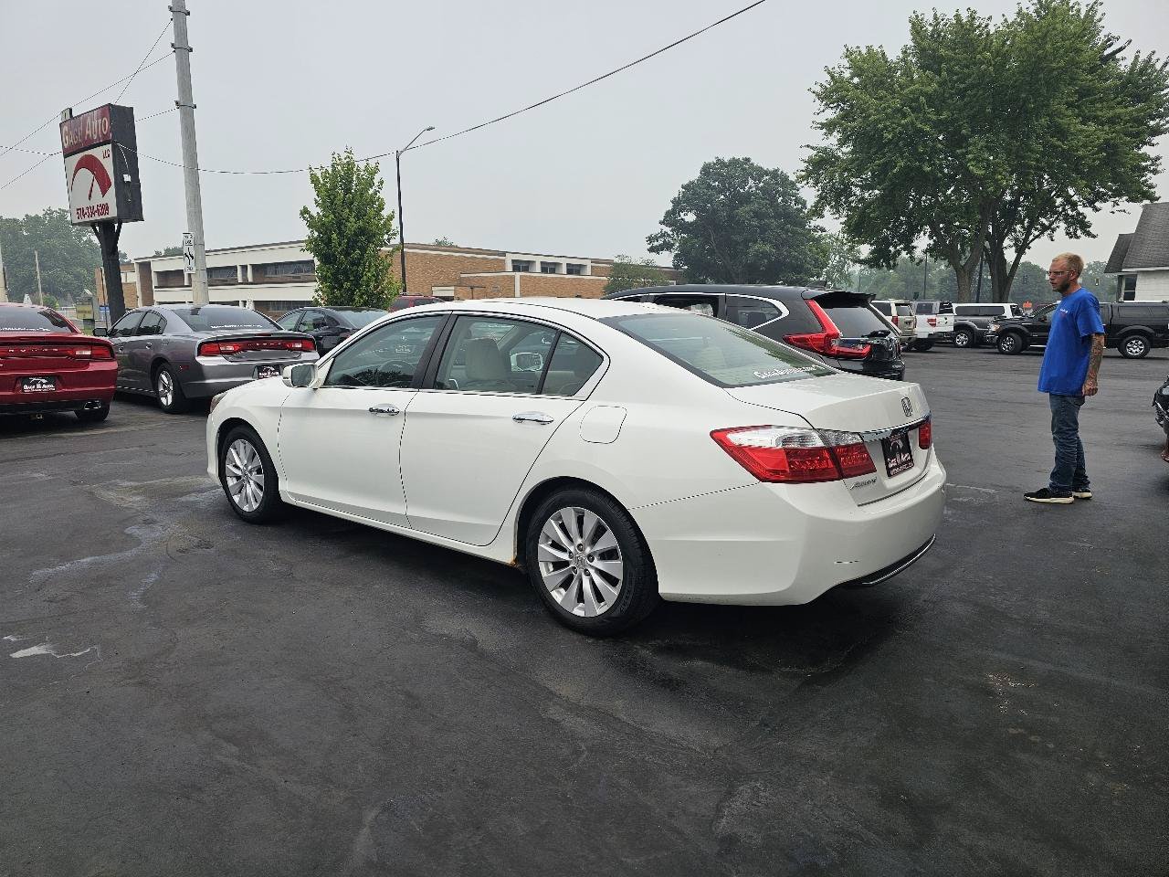 Used 2015 Honda Accord EX-L image 7