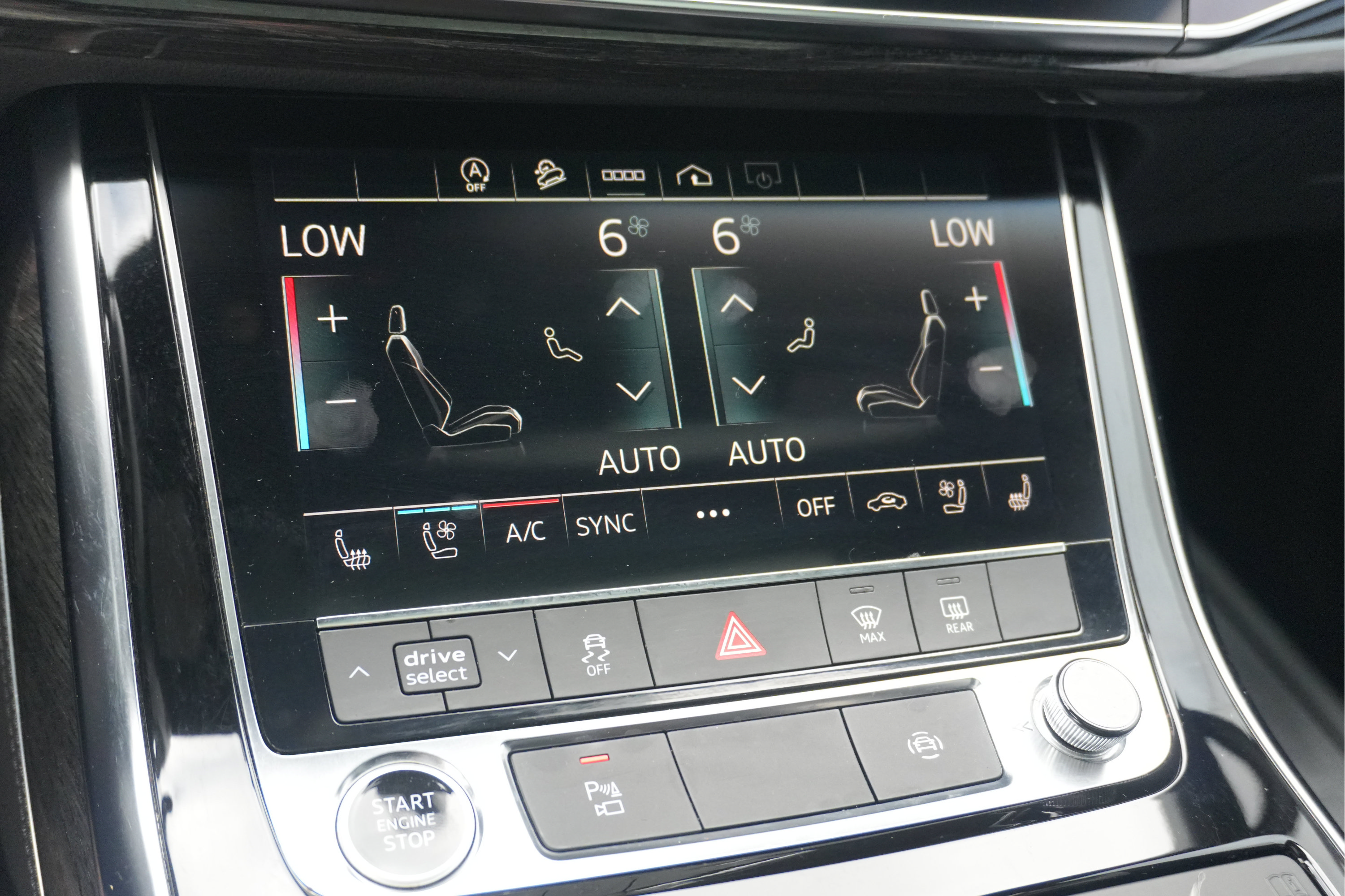 Used 2024 Audi Q7 2.0T Premium Plus w/ Premium Plus Package AWD/4WD image 38