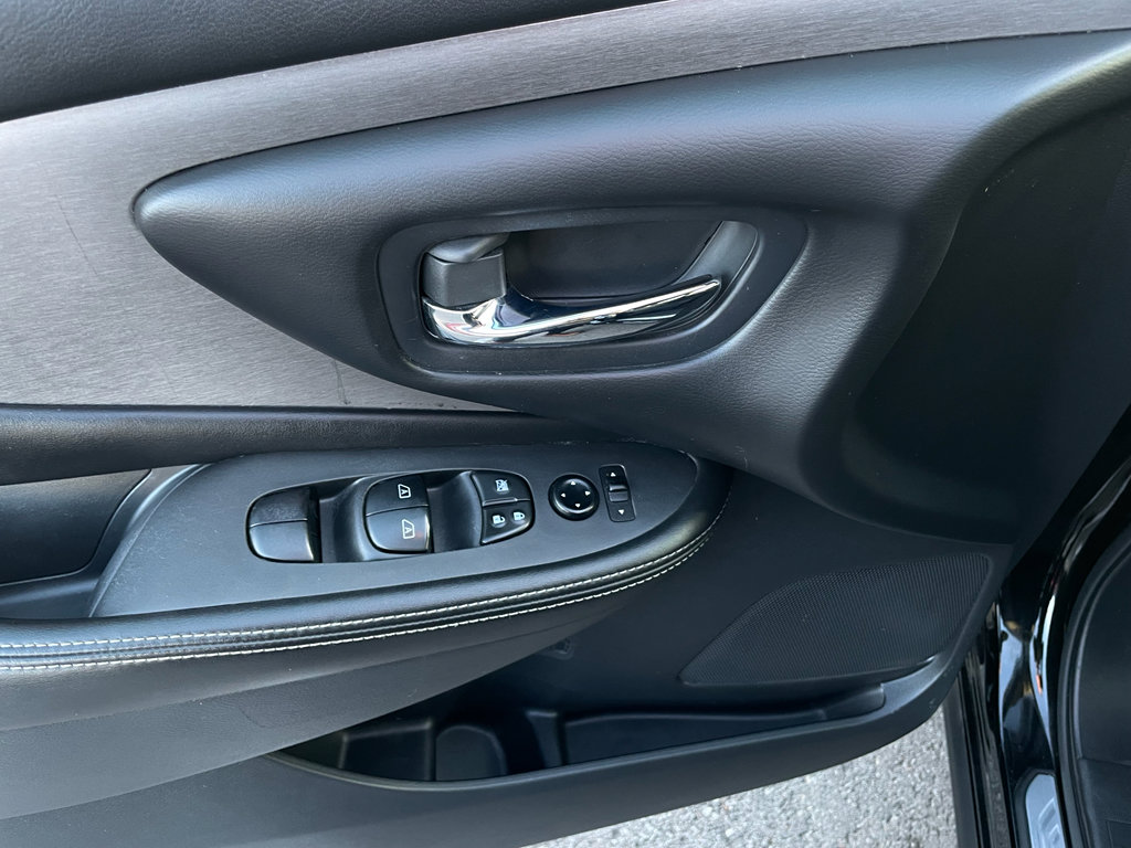 Used 2022 Nissan Murano S image 13