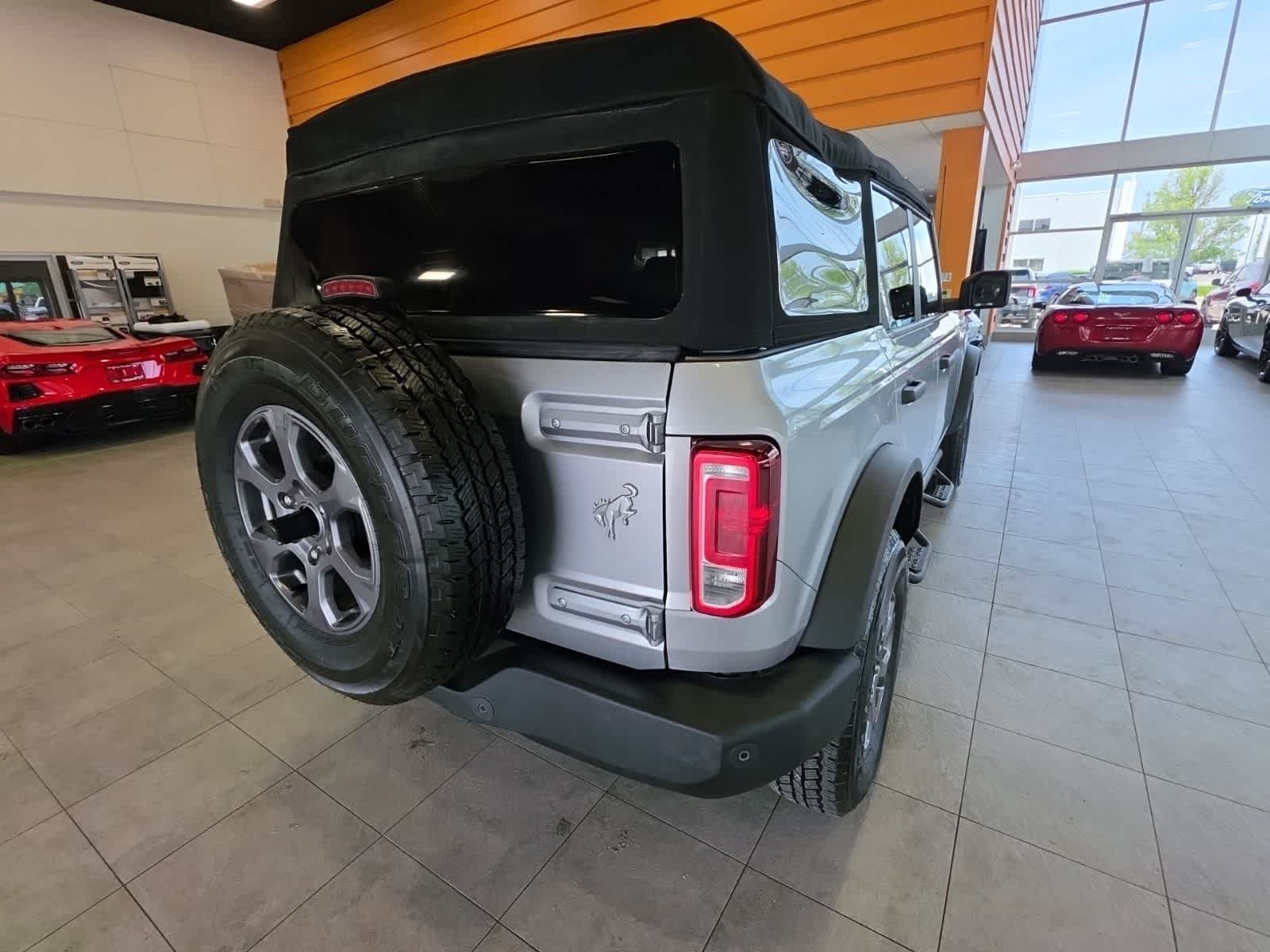 Used 2024 Ford Bronco Big Bend AWD/4WD image 8