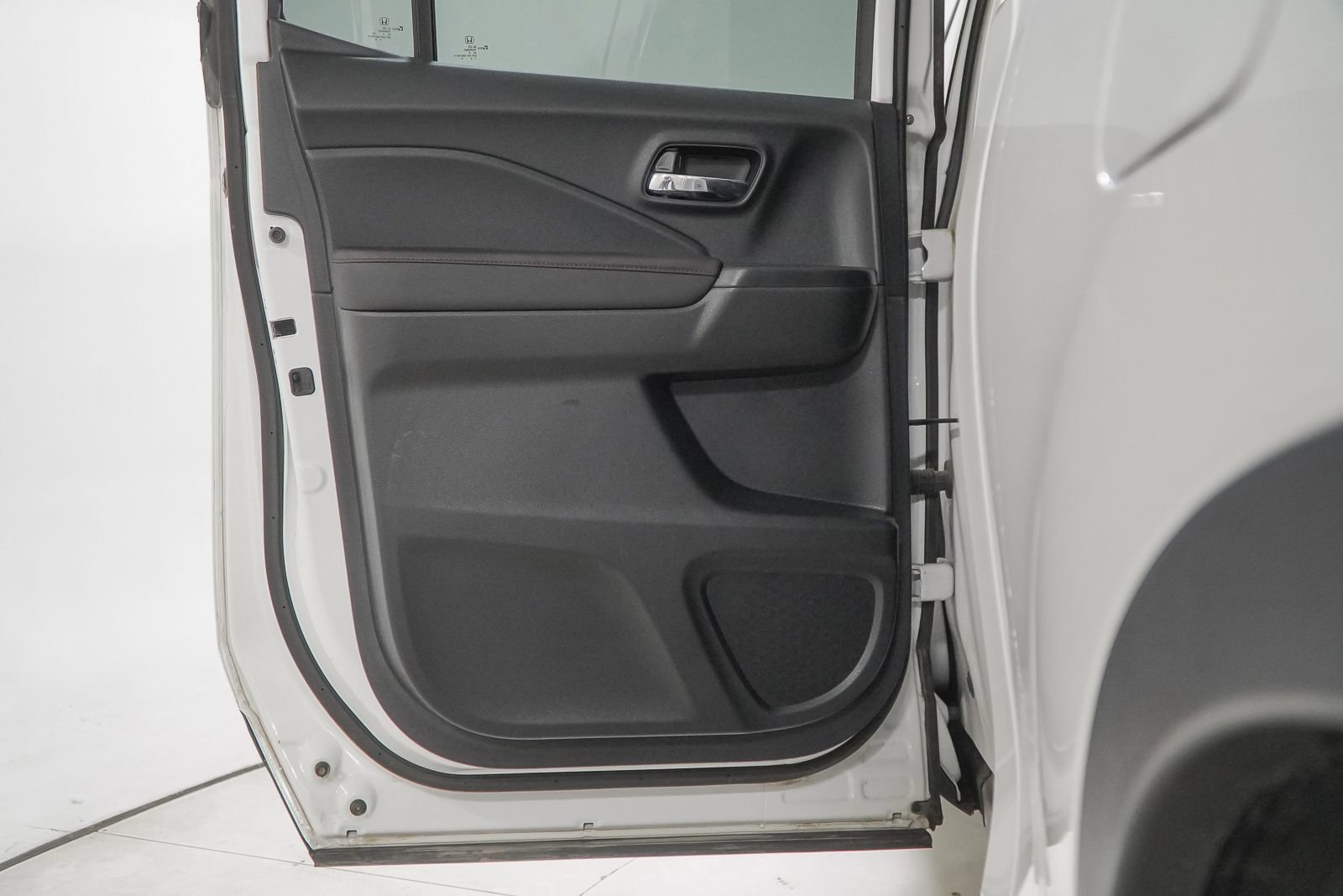 Used 2023 Honda Ridgeline Black Edition image 45