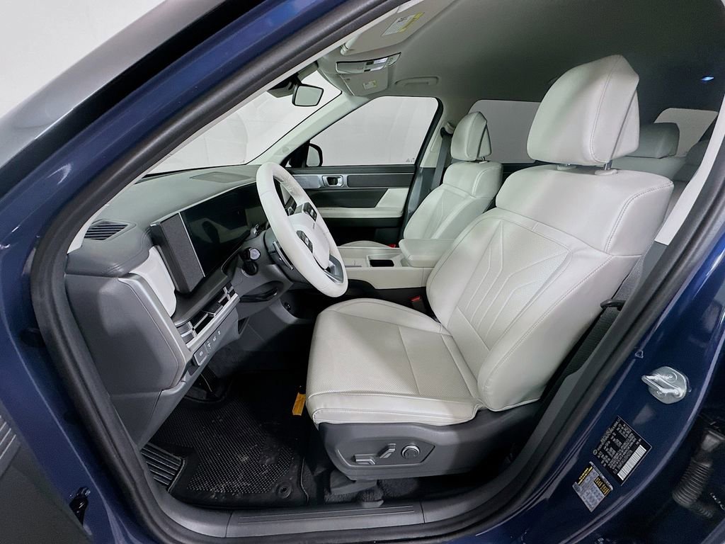 Certified 2025 Hyundai Santa Fe SEL image 20