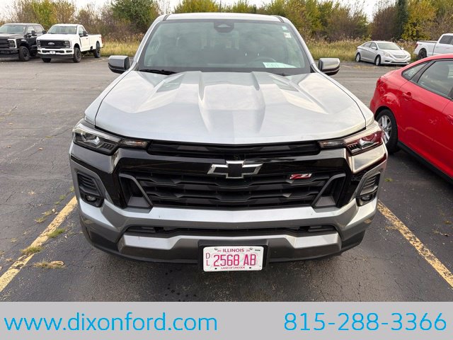 Used 2025 Chevrolet Colorado Z71 AWD/4WD image 9