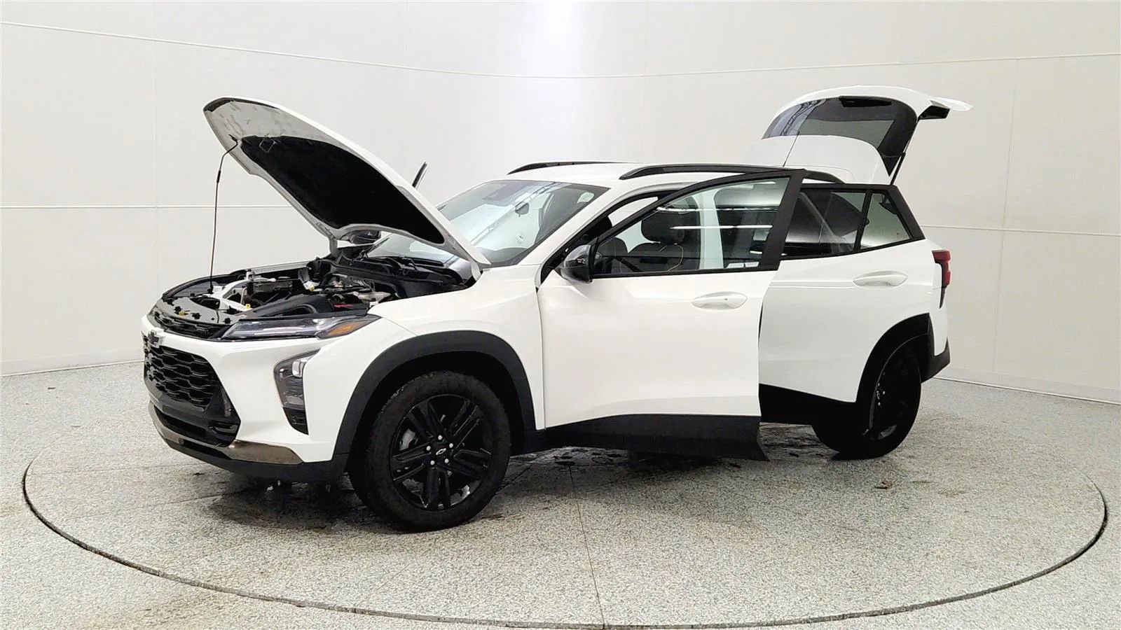 Used 2025 Chevrolet Trax ACTIV w/ Driver Confidence Package image 10