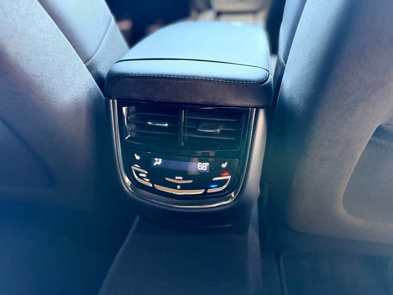 Used 2018 Cadillac CTS V image 61