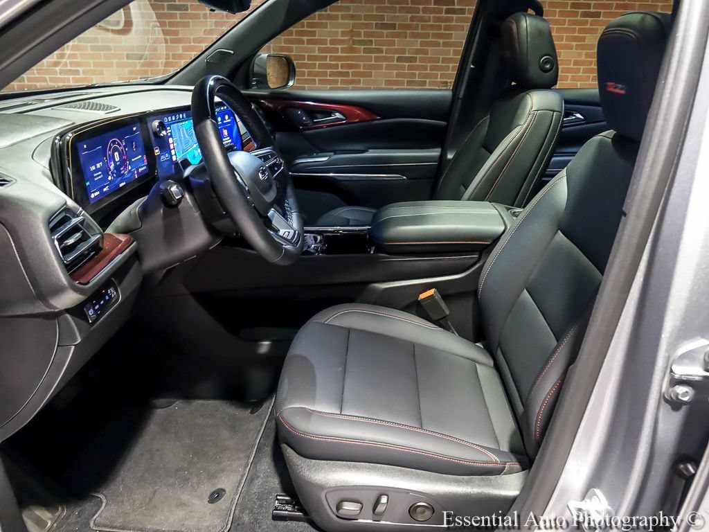 Used 2026 Chevrolet Traverse Z71 w/ Enhanced Driving Package AWD/4WD image 12