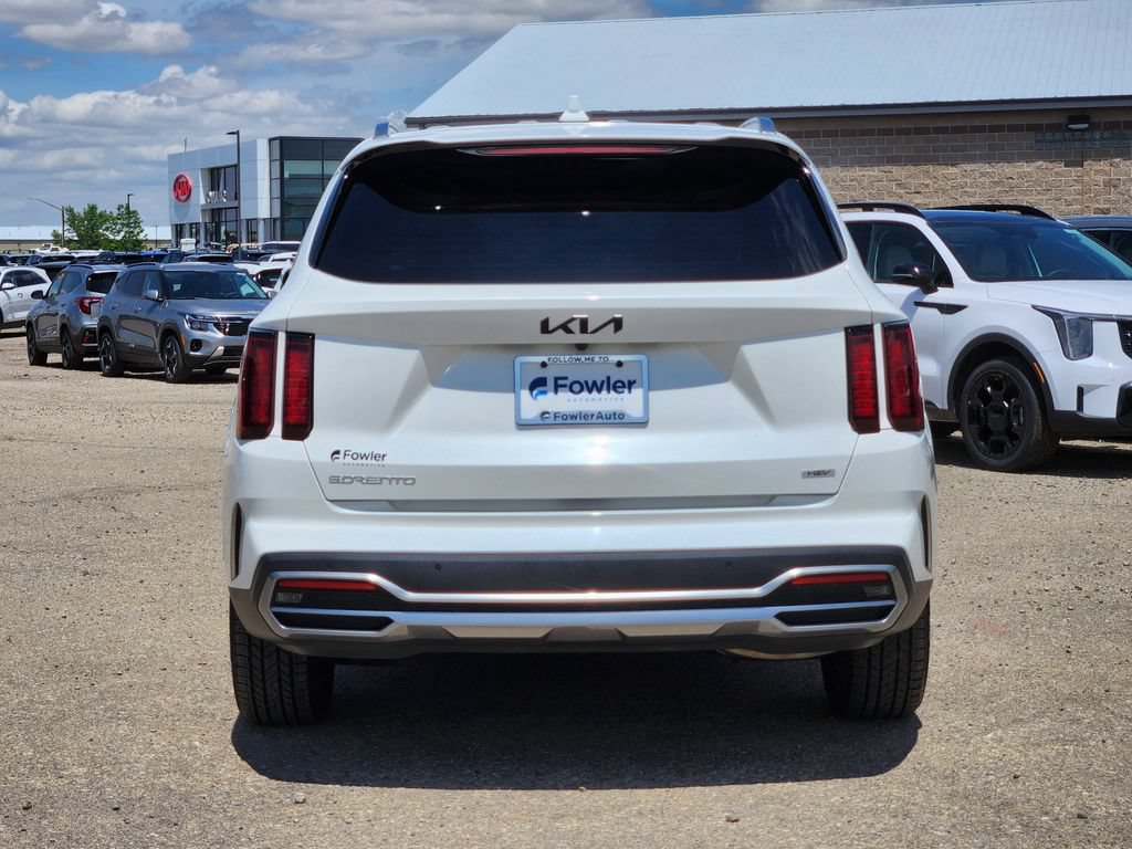 Certified 2023 Kia Sorento EX FWD image 13
