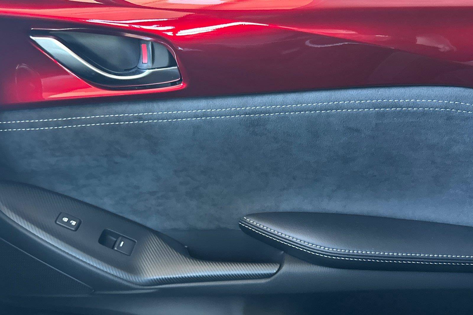 New 2026 MAZDA MX-5 Miata RF Club w/ Interior Package RWD image 18