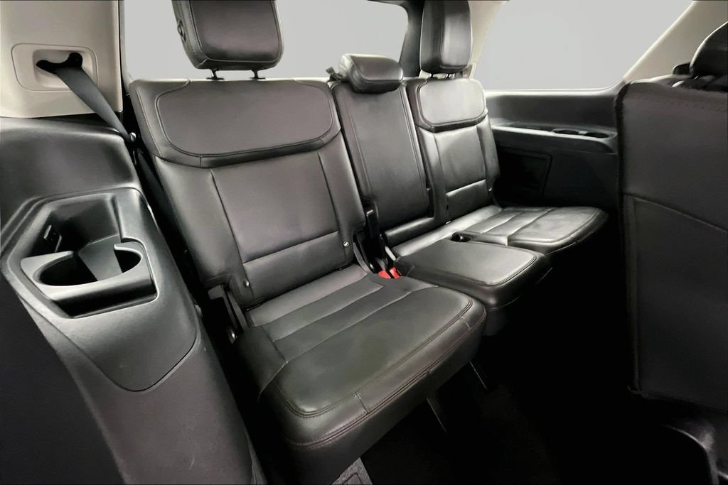 Certified 2025 Ford Expedition Active AWD/4WD image 28