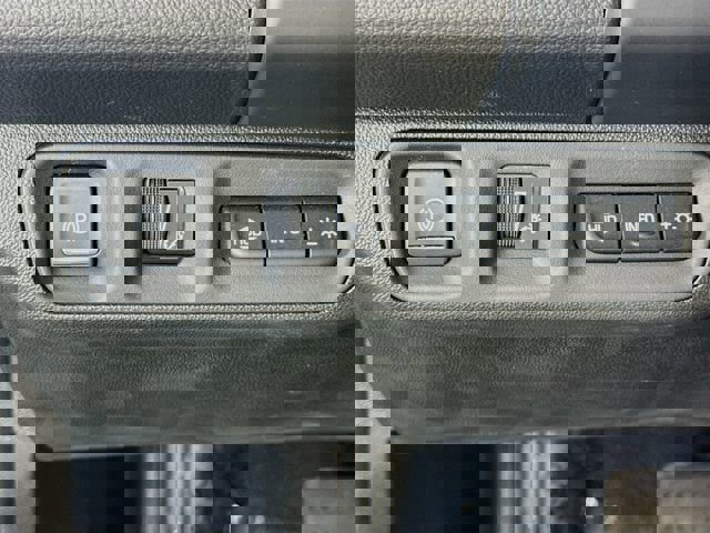 Used 2023 GMC Acadia Denali w/ Denali Ultimate Package image 10