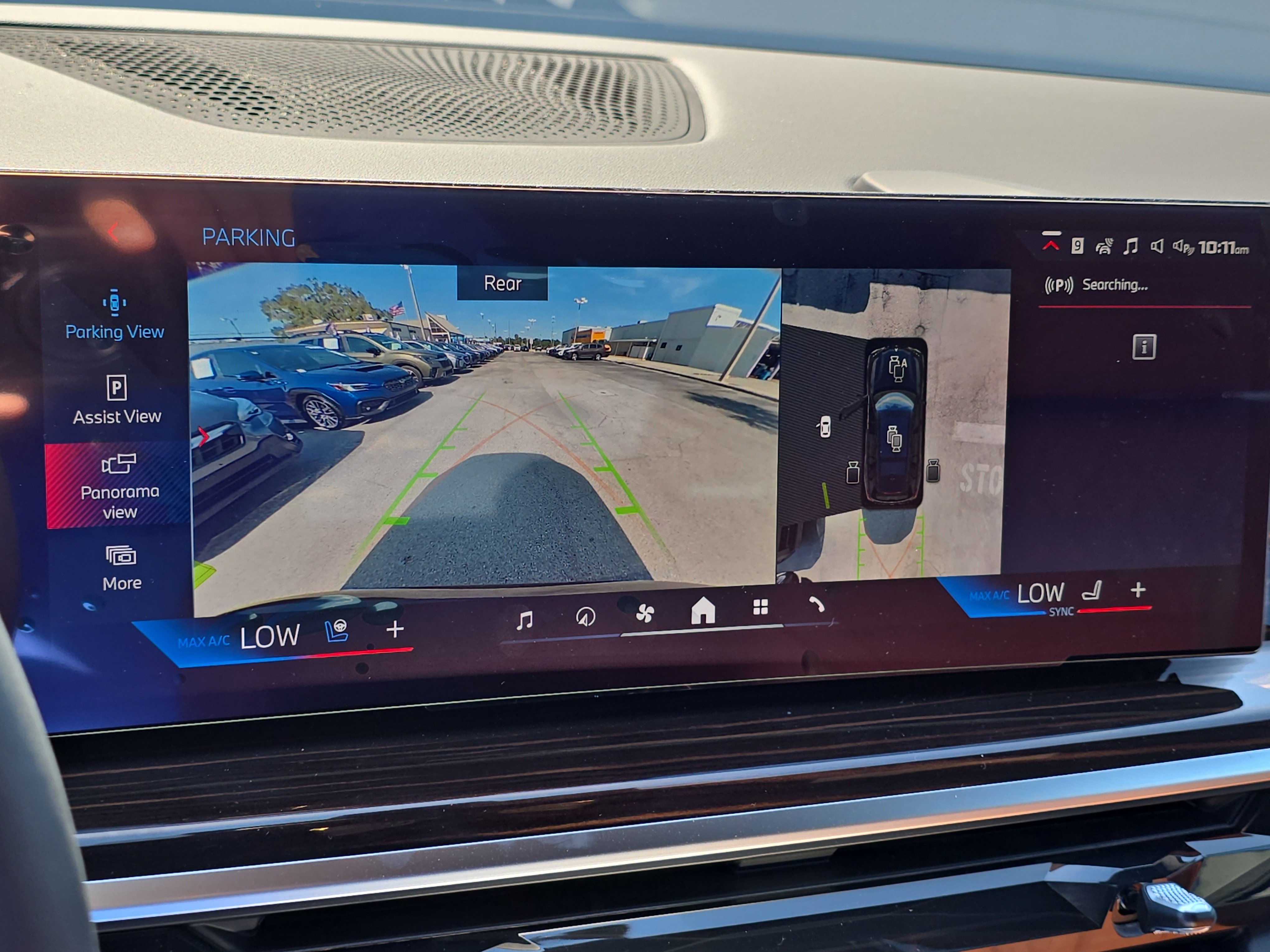New 2026 BMW X7 M60i image 27