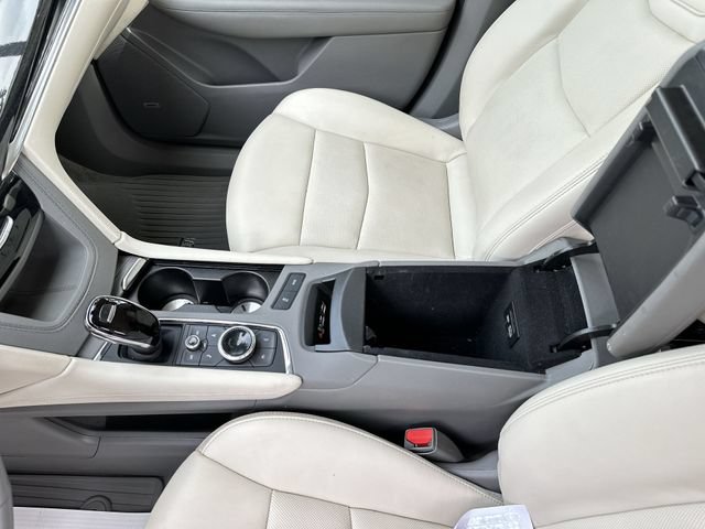 Certified 2023 Cadillac XT6 Premium Luxury FWD image 29