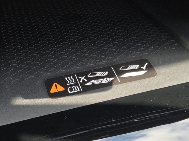 New 2026 Chevrolet Traverse RS w/ LPO, Floor Liner Package AWD/4WD image 10