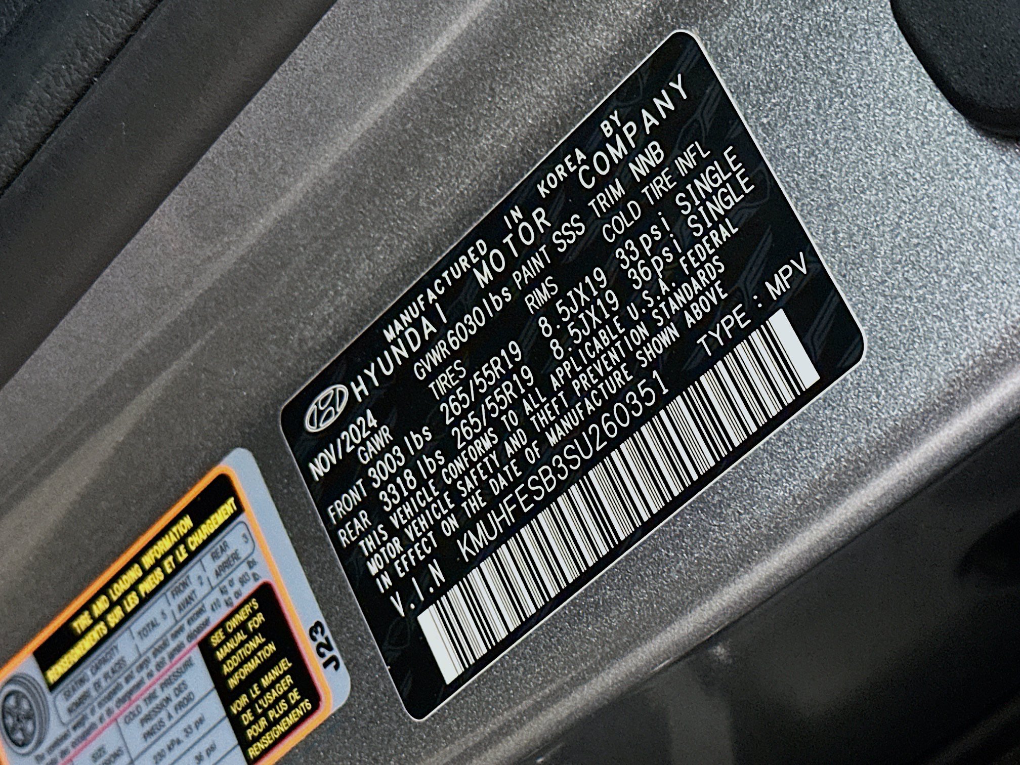 Used 2025 Genesis GV80 2.5T Standard AWD/4WD image 12