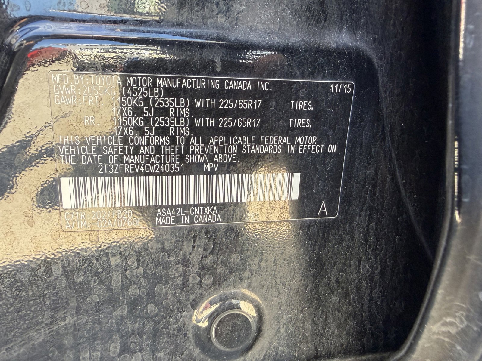 Used 2016 Toyota RAV4 LE image 18