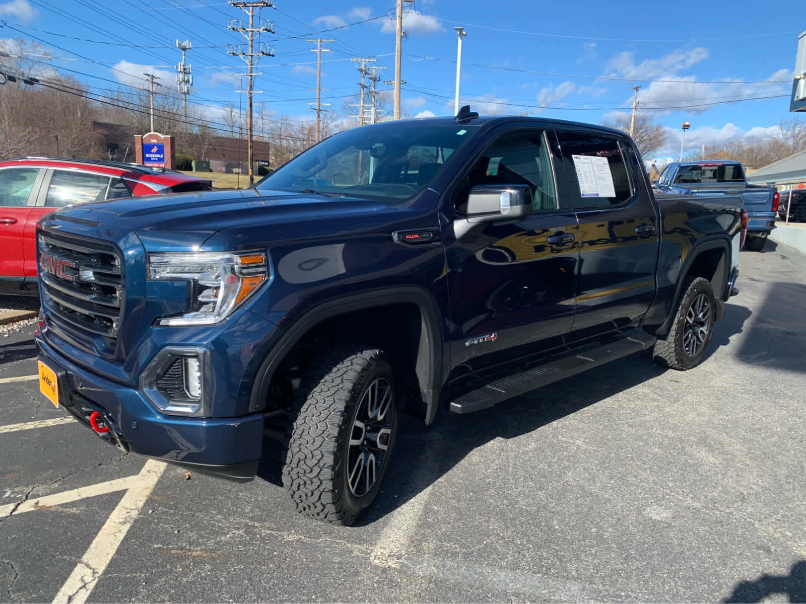 Used 2020 GMC Sierra 1500 AT4 w/ AT4 Premium Package image 3