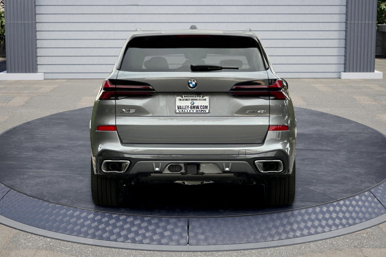 New 2026 BMW X5 xDrive40i w/ M Sport Package image 5