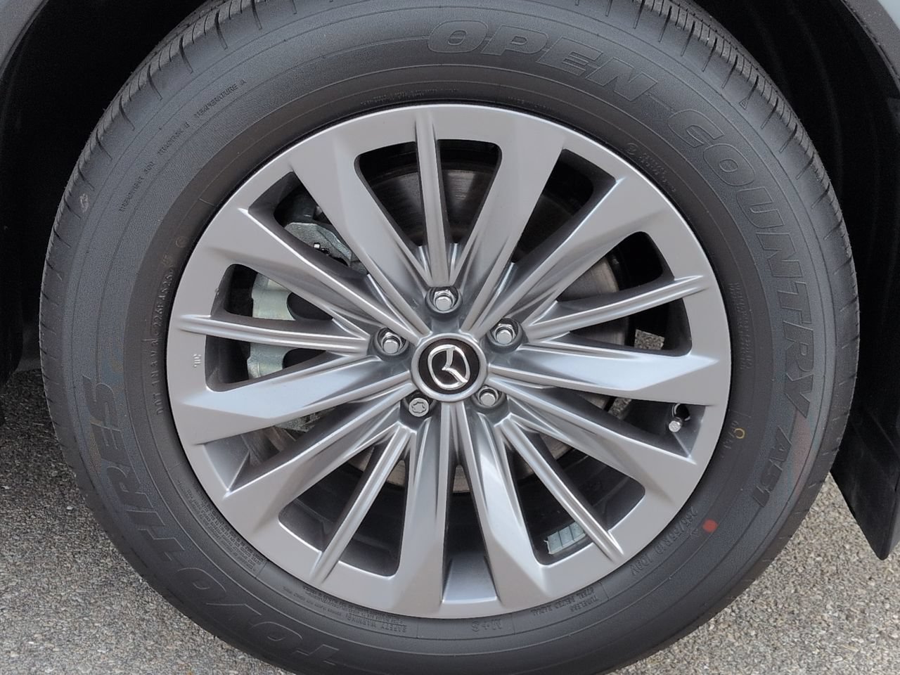 Used 2025 MAZDA CX-90 Plug-In Hybrid w/ Preferred AWD/4WD image 11