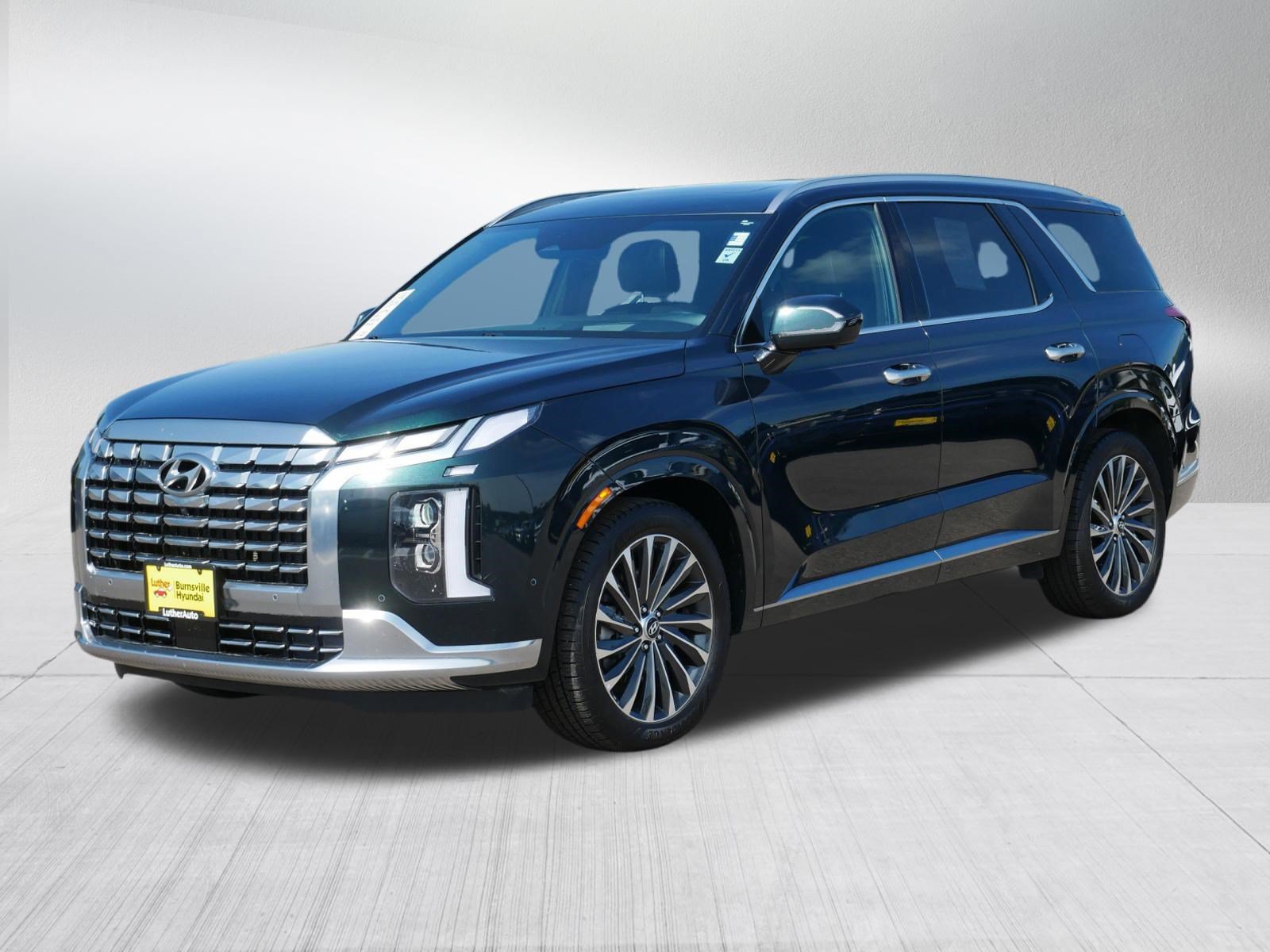 Certified 2023 Hyundai Palisade Calligraphy AWD/4WD image 3