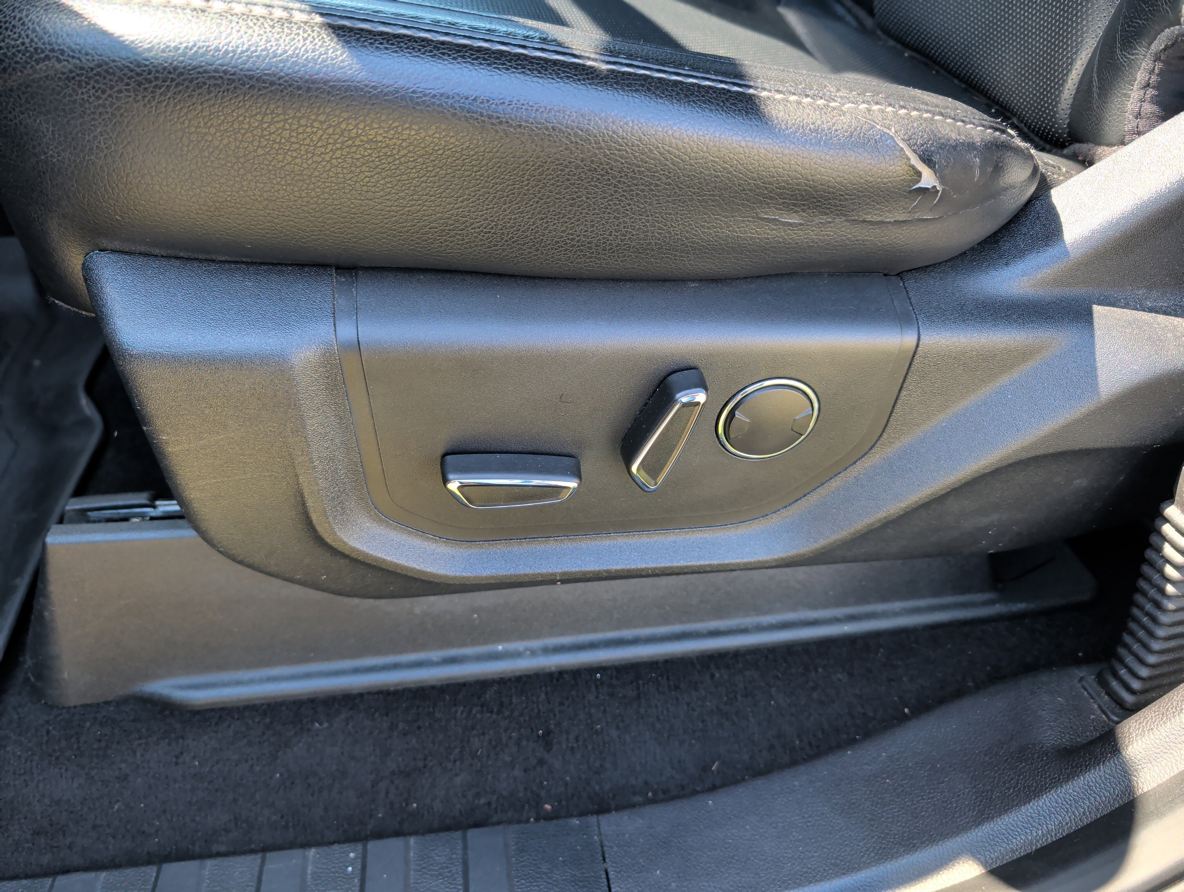 Used 2019 Ford F350 Lariat w/ Lariat Ultimate Package image 16