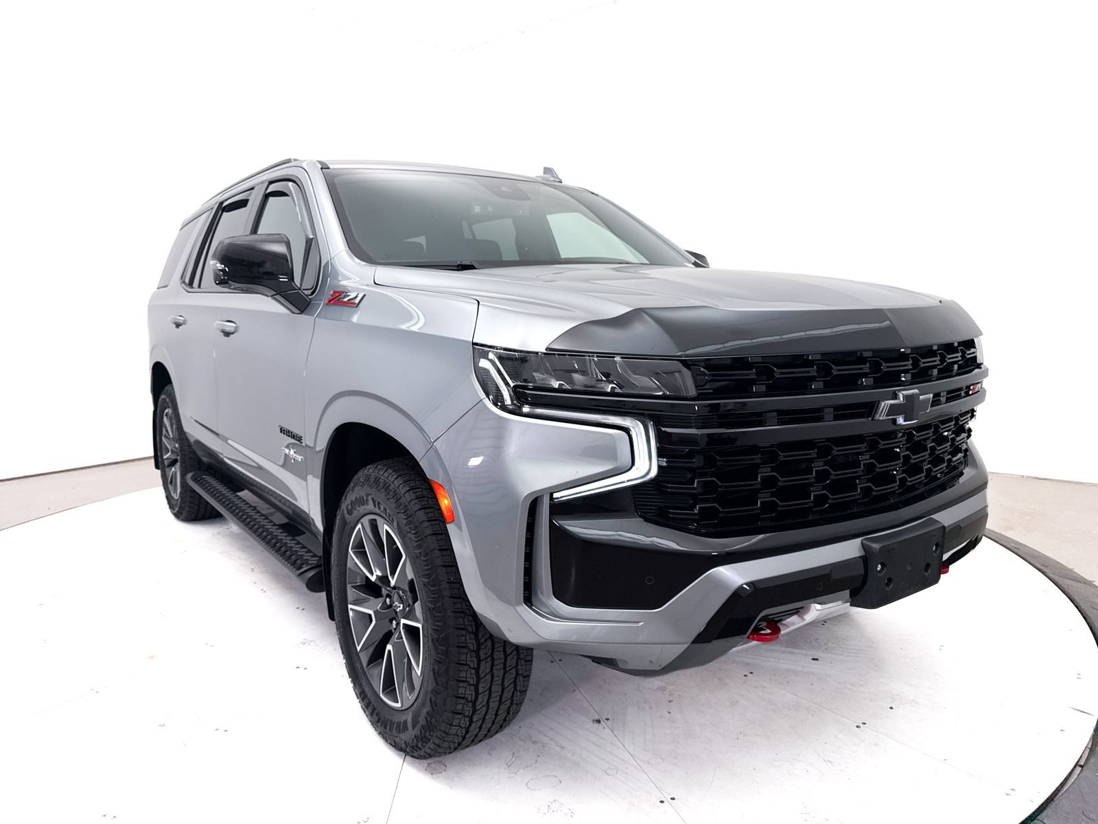 Used 2023 Chevrolet Tahoe Z71 w/ Luxury Package AWD/4WD image 13