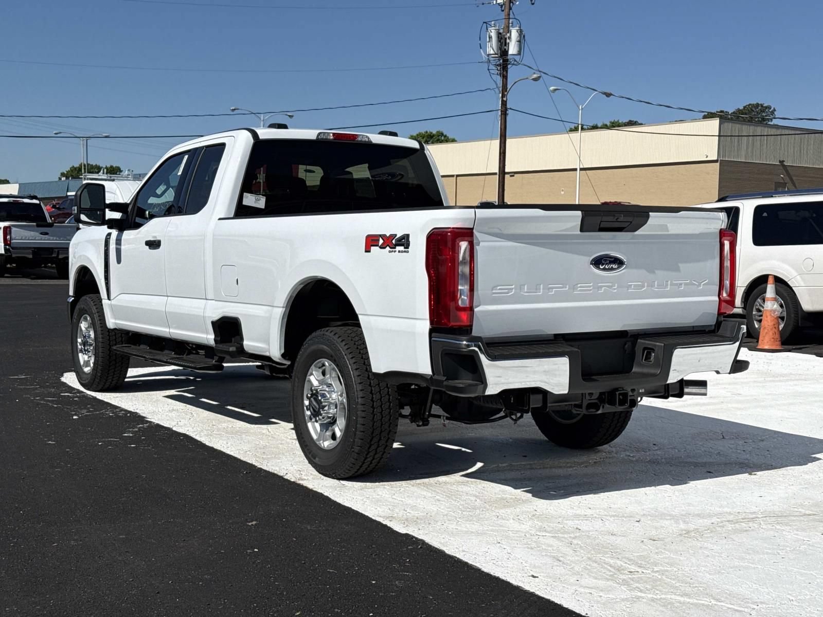 New 2026 Ford F350 XLT AWD/4WD image 5