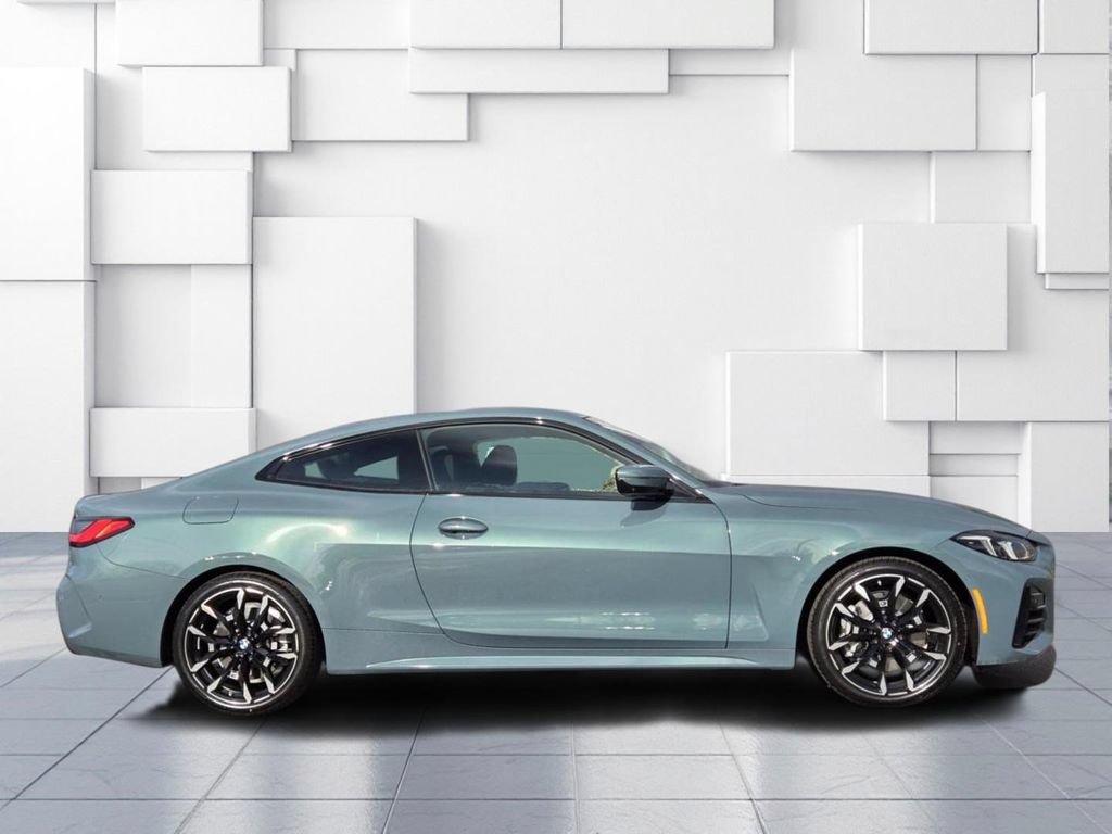 New 2026 BMW 430i xDrive Coupe w/ M Sport Package AWD/4WD image 4
