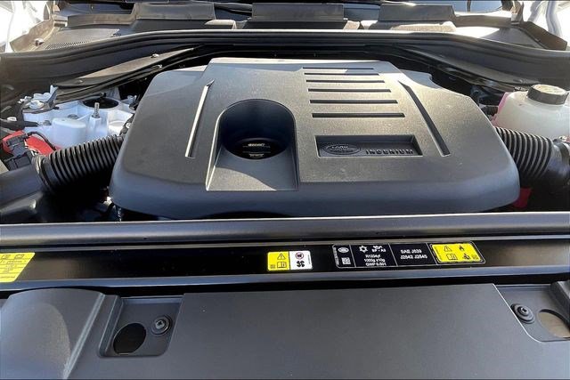 New 2025 Land Rover Range Rover Sport Dynamic SE image 13
