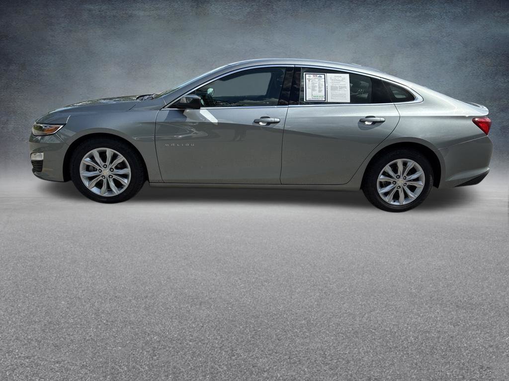 Used 2024 Chevrolet Malibu LT FWD image 2