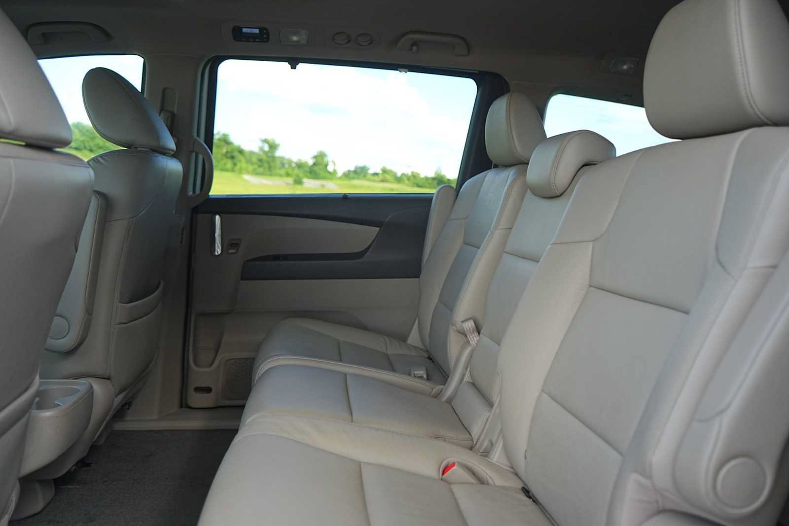 Used 2016 Honda Odyssey Touring image 14
