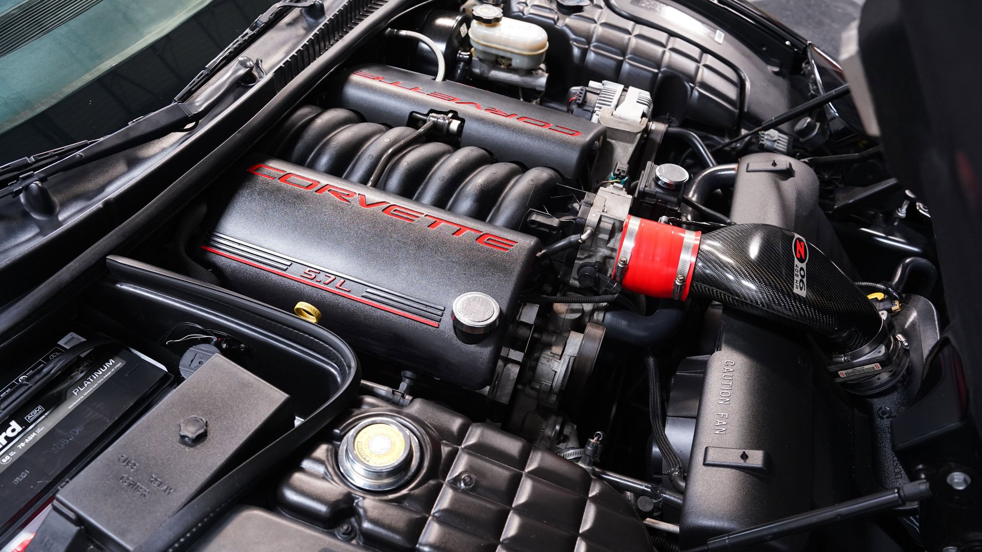 Used 2000 Chevrolet Corvette Coupe image 27