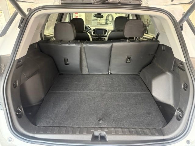 Used 2022 GMC Terrain SLE w/ Driver Convenience Package AWD/4WD image 6