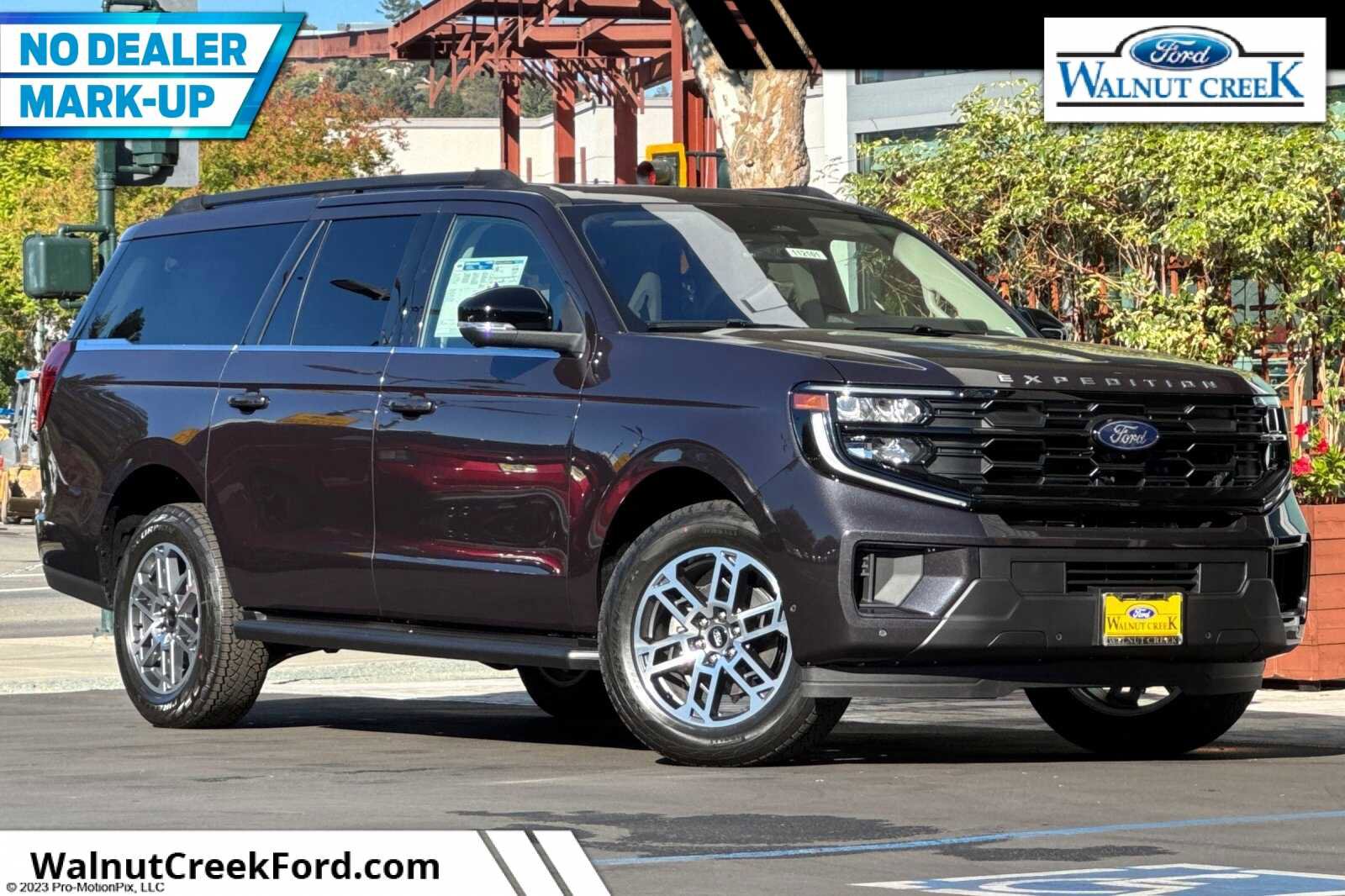New 2025 Ford Expedition Max Active