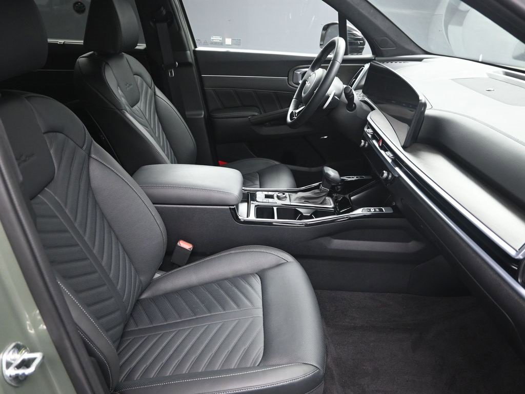 Certified 2025 Kia Sorento SX Prestige image 42