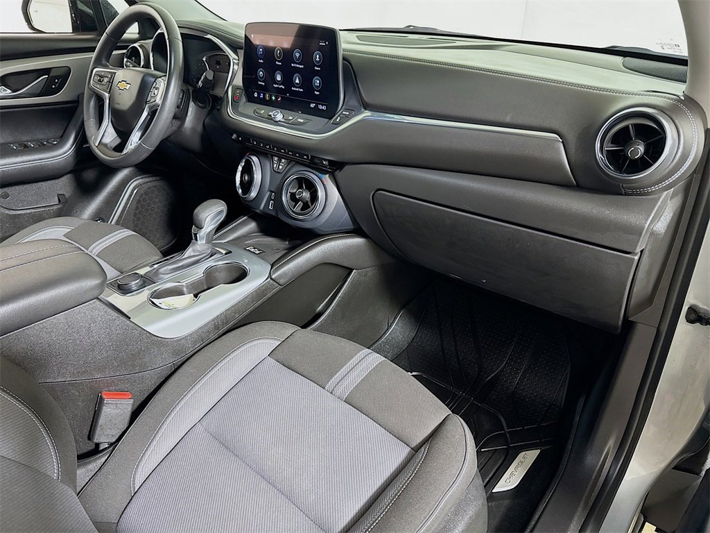 Certified 2023 Chevrolet Blazer LT w/ Convenience Package image 26