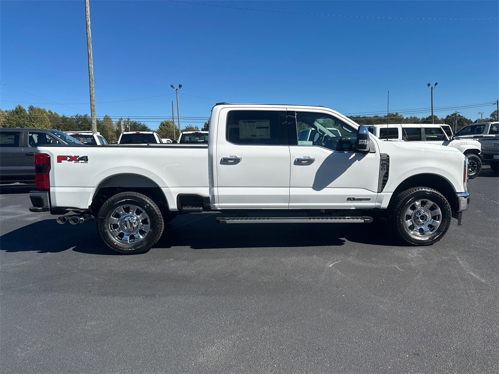 New 2026 Ford F350 Lariat w/ Chrome Package image 4